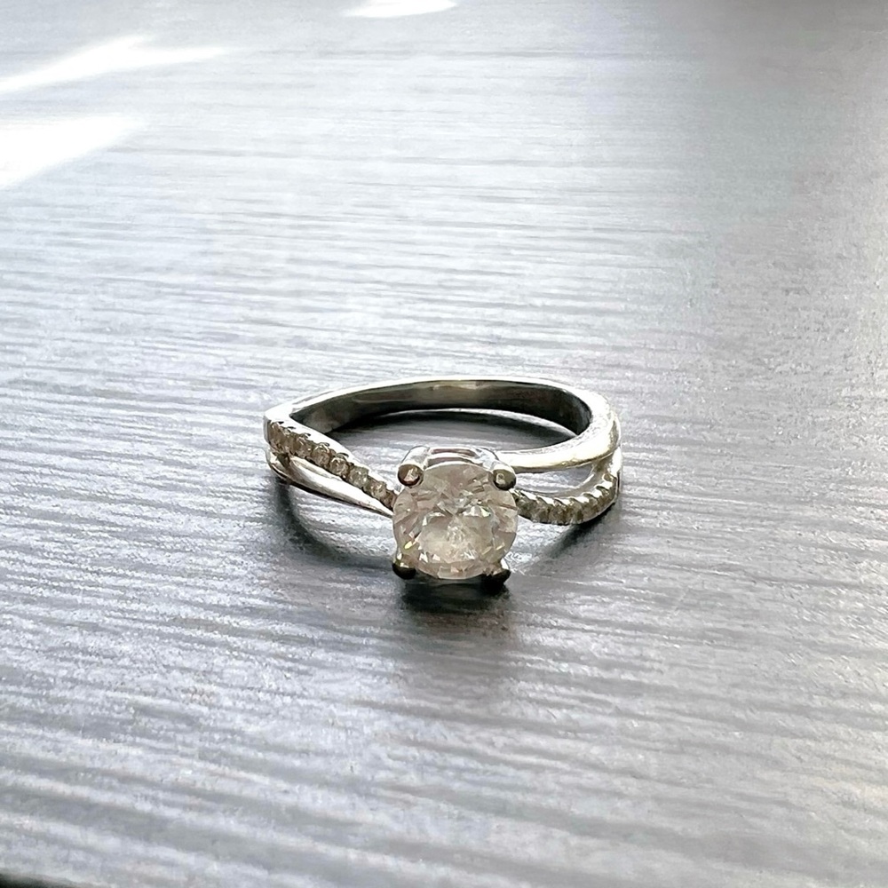 Silver 14K White Gold .12 Carat Diamond Bypass Engagement Ring Women’s Size 6.5